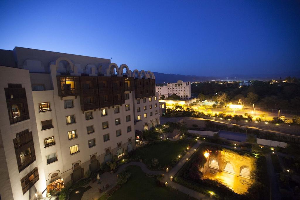 Islamabad Serena Hotel Экстерьер фото